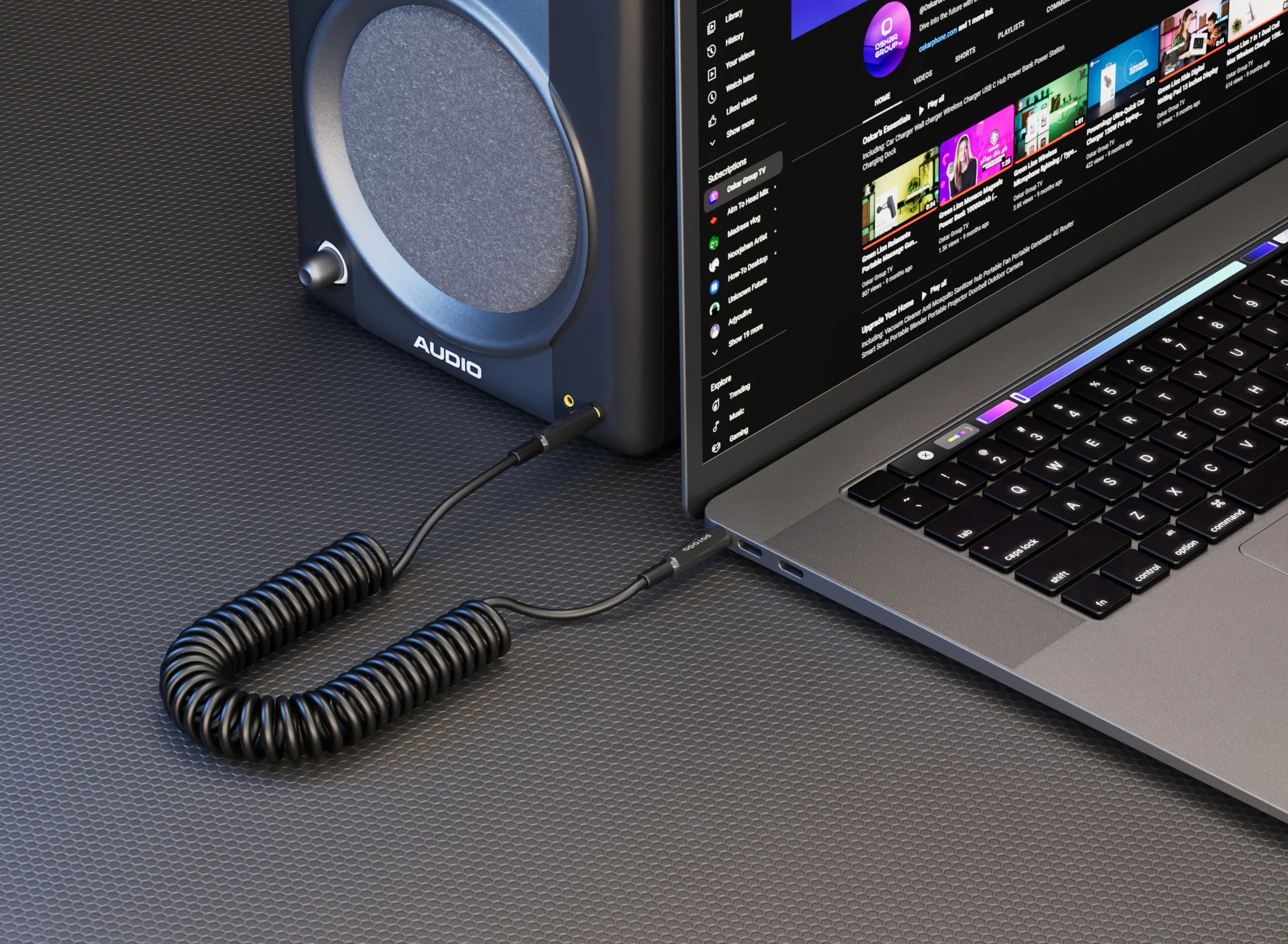 Porodo 3.5mm AUX Coiled Audio Cable 1.2m — Auto-Retract, Tangle-Free Design - Image 2