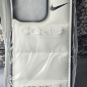 iphone 15 pro max sport puff case white