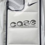 iphone 15 sport puff case white